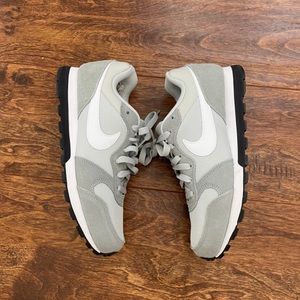 Nike MD Runners